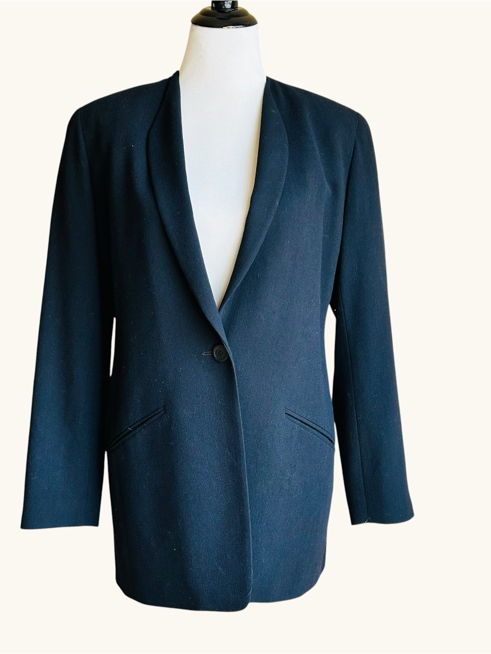 Minimalist Black Wool Blazer Emanuel Ungaro Tailored Quiet Luxury Capsule